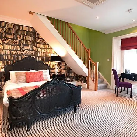 אורחן The Cleveland Tontine נורת'אלרטון