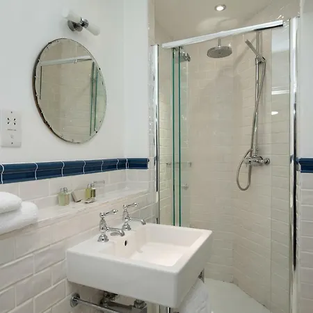 The Cleveland Tontine נורת'אלרטון